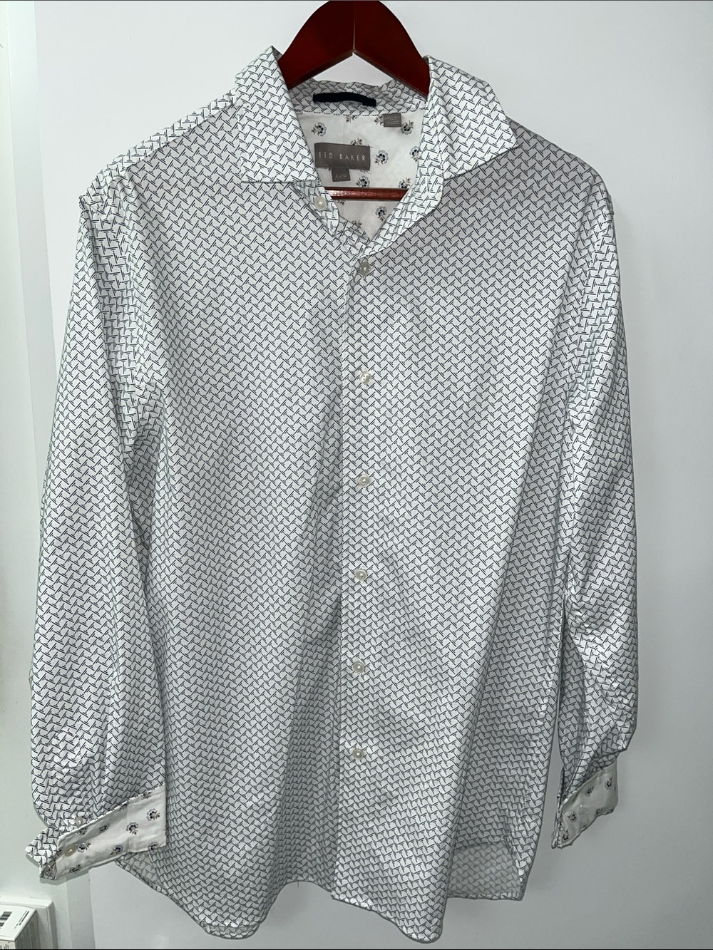 Ted Baker White Shirt with Black Geometric Pattern Size Large
